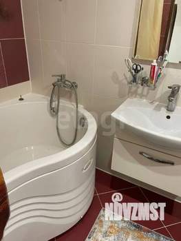 3-к квартира, вторичка, 64м2, 9/10 этаж