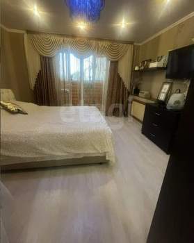 2-к квартира, вторичка, 62м2, 1/9 этаж