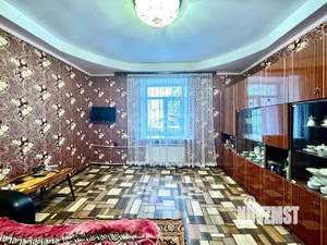 3-к квартира, вторичка, 75м2, 1/4 этаж