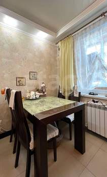 3-к квартира, вторичка, 64м2, 4/9 этаж