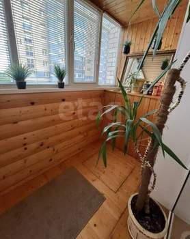 2-к квартира, вторичка, 62м2, 1/9 этаж