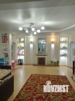 3-к квартира, вторичка, 100м2, 1/5 этаж