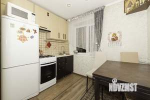 2-к квартира, вторичка, 43м2, 4/5 этаж