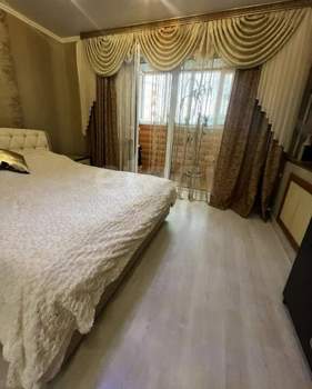 2-к квартира, вторичка, 62м2, 1/9 этаж