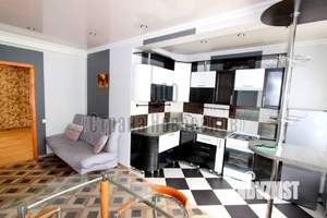 2-к квартира, вторичка, 90м2, 5/5 этаж