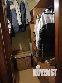 3-к квартира, вторичка, 64м2, 9/9 этаж