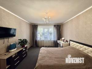 3-к квартира, вторичка, 64м2, 1/10 этаж
