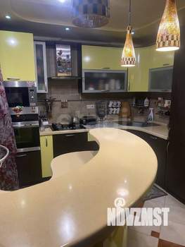 4-к квартира, вторичка, 100м2, 3/10 этаж