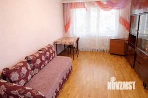 2-к квартира, вторичка, 43м2, 1/5 этаж