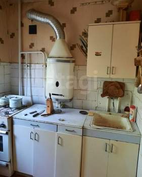 3-к квартира, вторичка, 57м2, 4/5 этаж