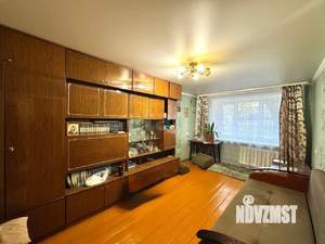 3-к квартира, вторичка, 61м2, 1/5 этаж