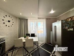 3-к квартира, вторичка, 98м2, 8/10 этаж