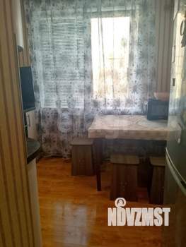 3-к квартира, вторичка, 64м2, 1/4 этаж