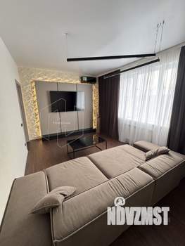 2-к квартира, вторичка, 55м2, 18/18 этаж