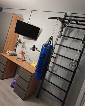 3-к квартира, вторичка, 64м2, 1/9 этаж