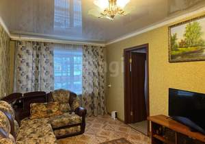 2-к квартира, вторичка, 40м2, 1/5 этаж